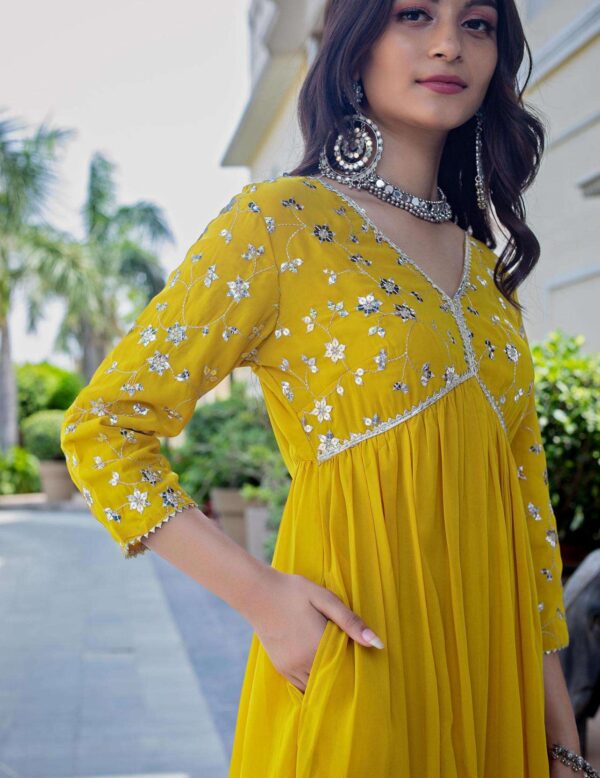 3-Piece Cotton Kurta Set for Women ? Kurta, Palazzo & Dupatta(L) - Image 3